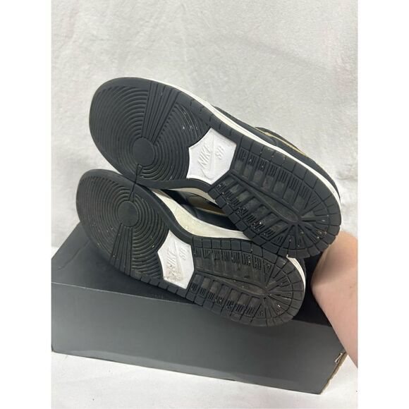 Nike SB Dunk Low Pro “Metallic Gold” 2018 Takashi sz 8 - Picture 5 of 6